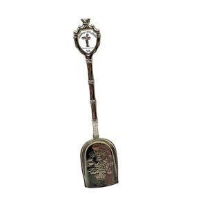 Virginia Souvenir Spoon With Johnny Appleseed Design & Engraved Landmarks B115